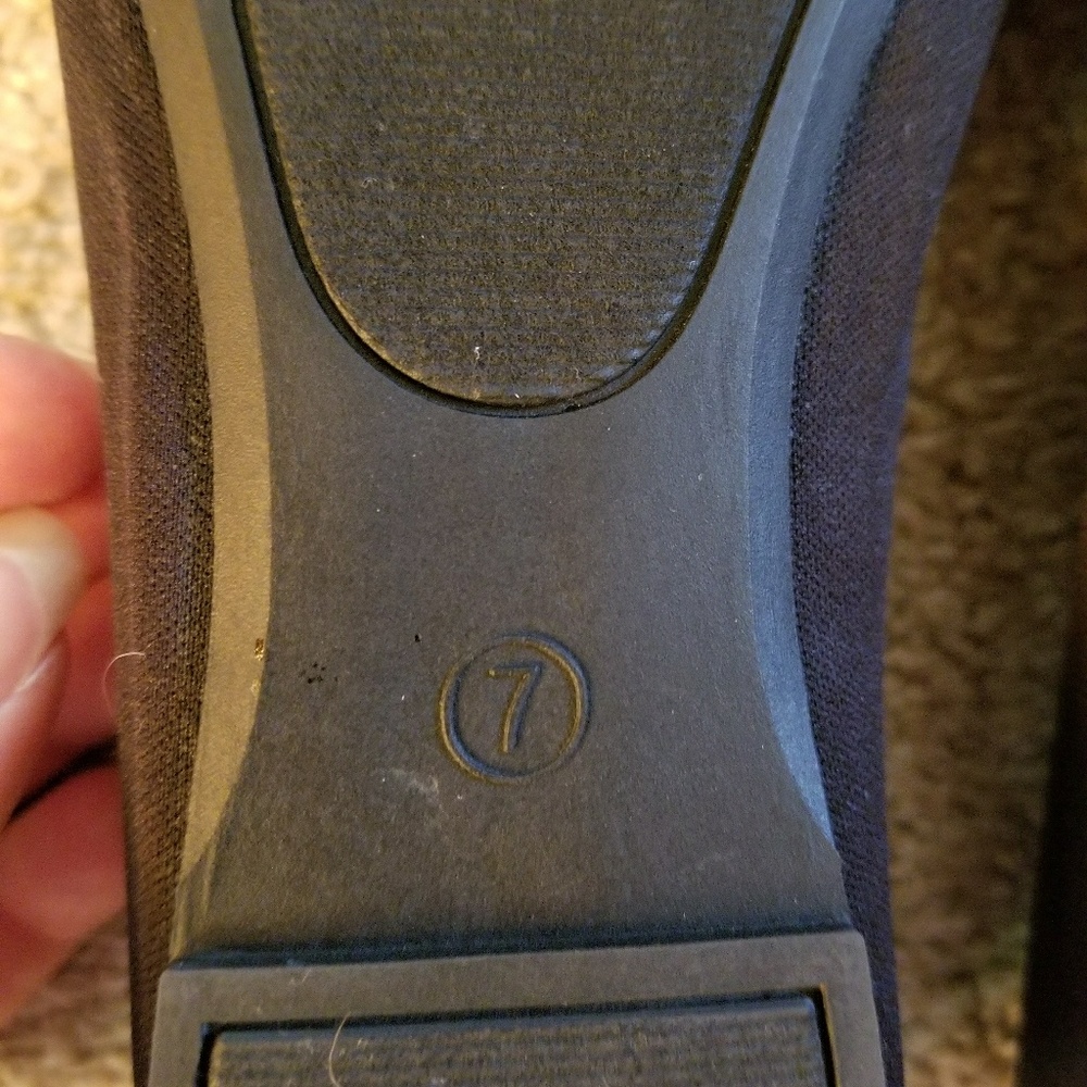 Flats - Picture 2 of 2